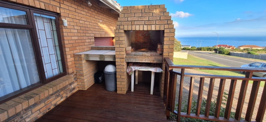 3 Bedroom Property for Sale in Dana Bay Western Cape